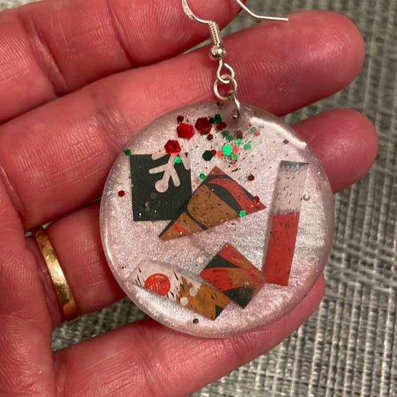 XMAS Handmade Festive Large Holiday Earrings White Circle - Picture 5 of 10